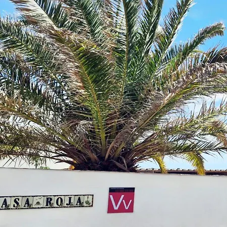 Casa Roja 3 - Quiet Resort, Central, Parking *