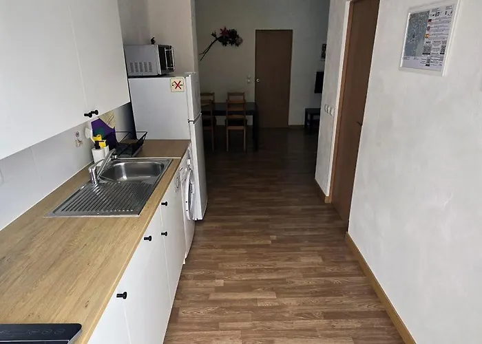 2 Bedrooms - Quiet Location - Pool - Adults Only Appartement